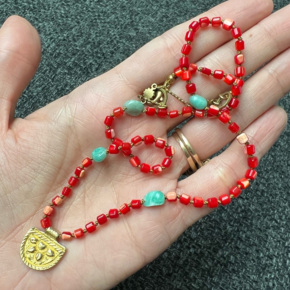 Handmade hand knotted vibrant red shaded mother of pearl layering necklace